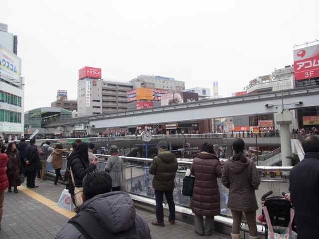 1月25日細川もりひろさん@立川駅南口1.jpg